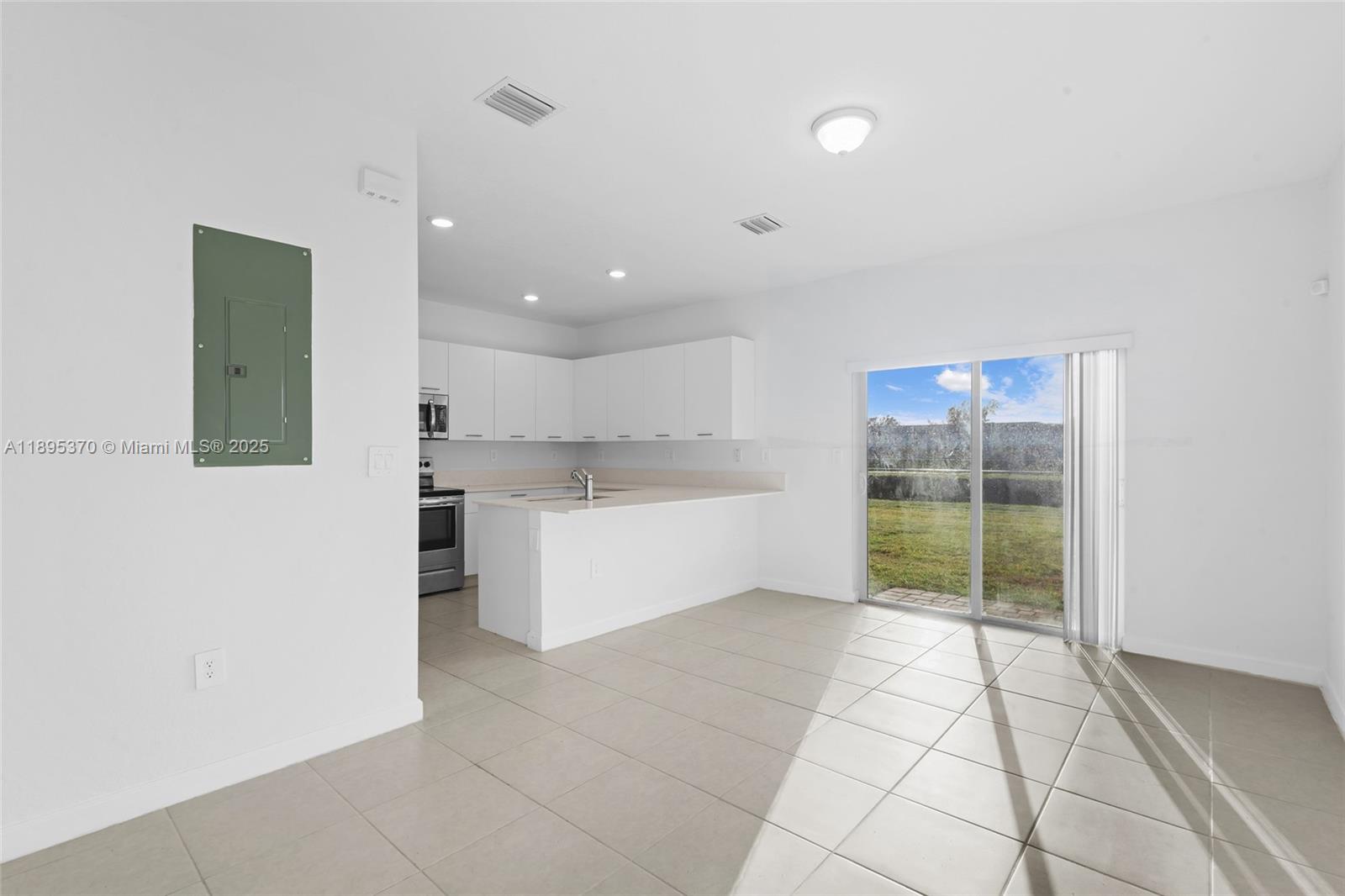 GOLF PARK SEC 1 - Residential
