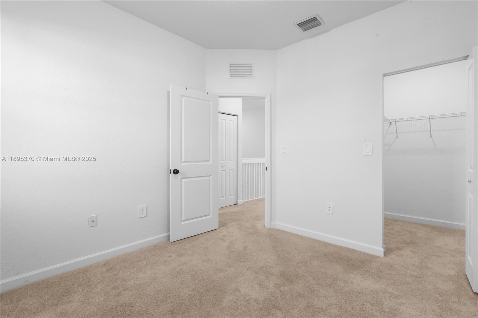 GOLF PARK SEC 1 - Residential