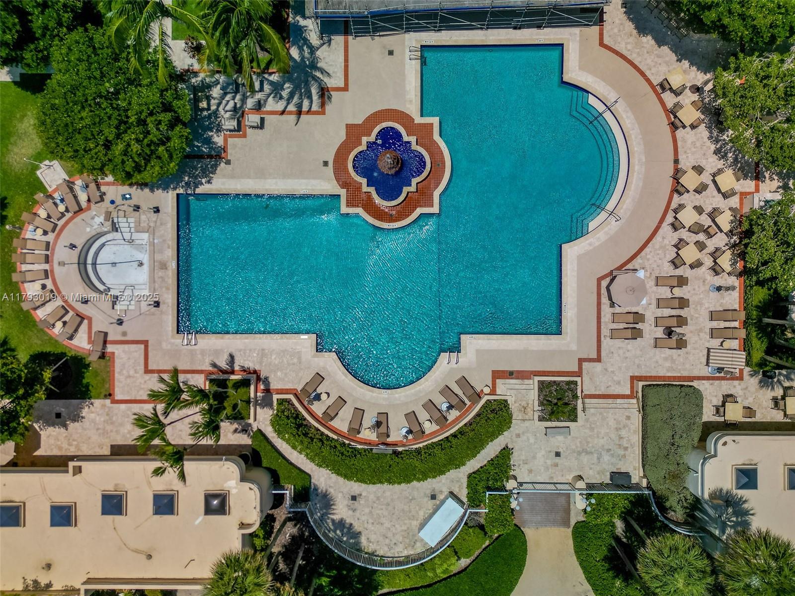 BAL HARBOUR TOWER CONDO - Residential