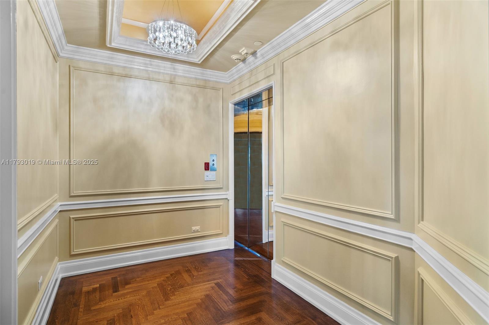 BAL HARBOUR TOWER CONDO - Residential