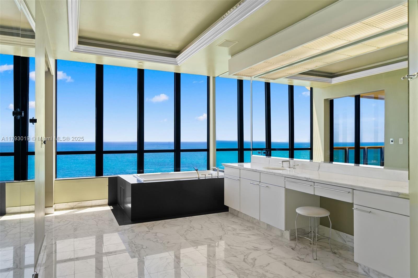 BAL HARBOUR TOWER CONDO - Residential