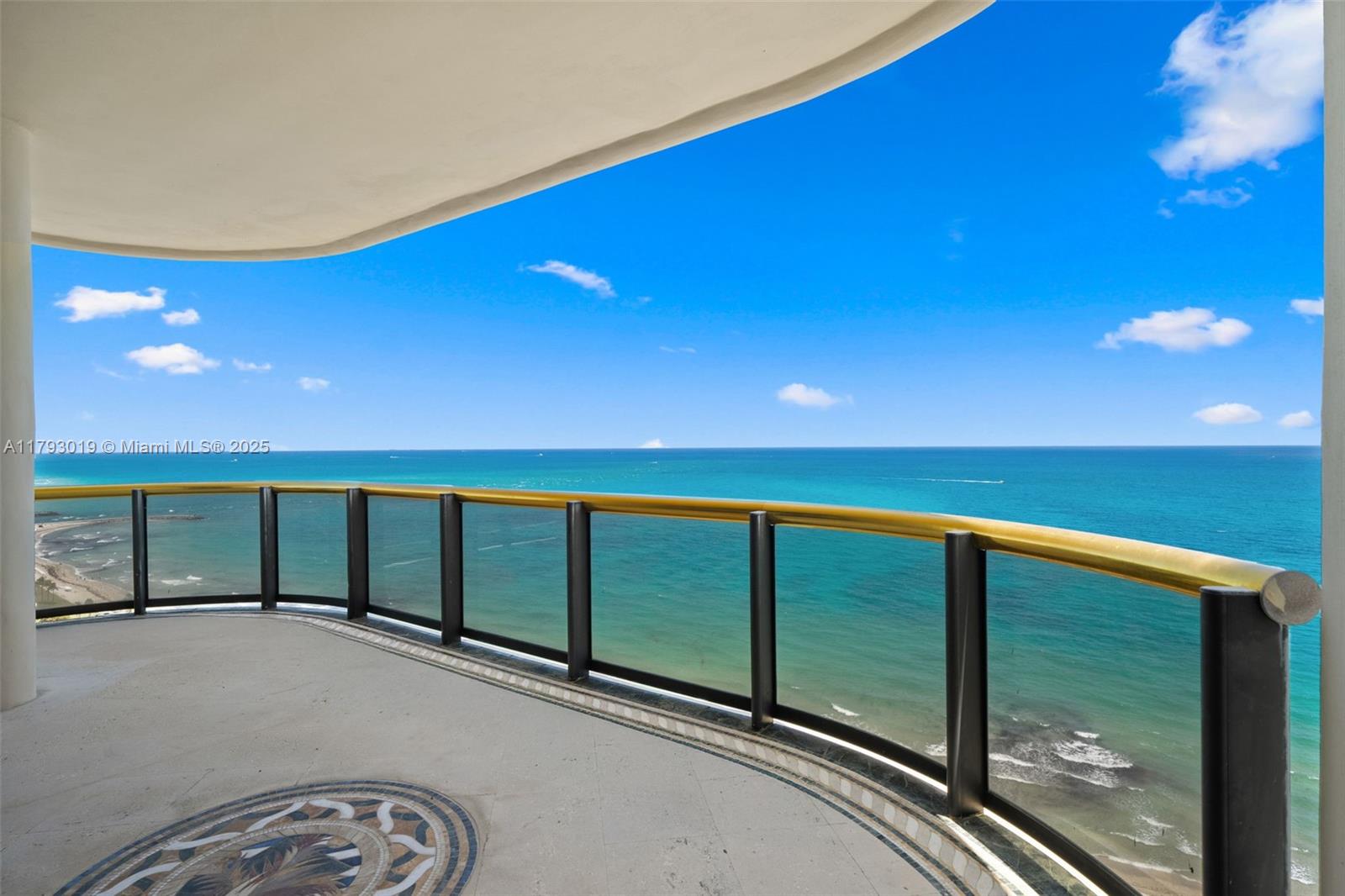 BAL HARBOUR TOWER CONDO - Residential
