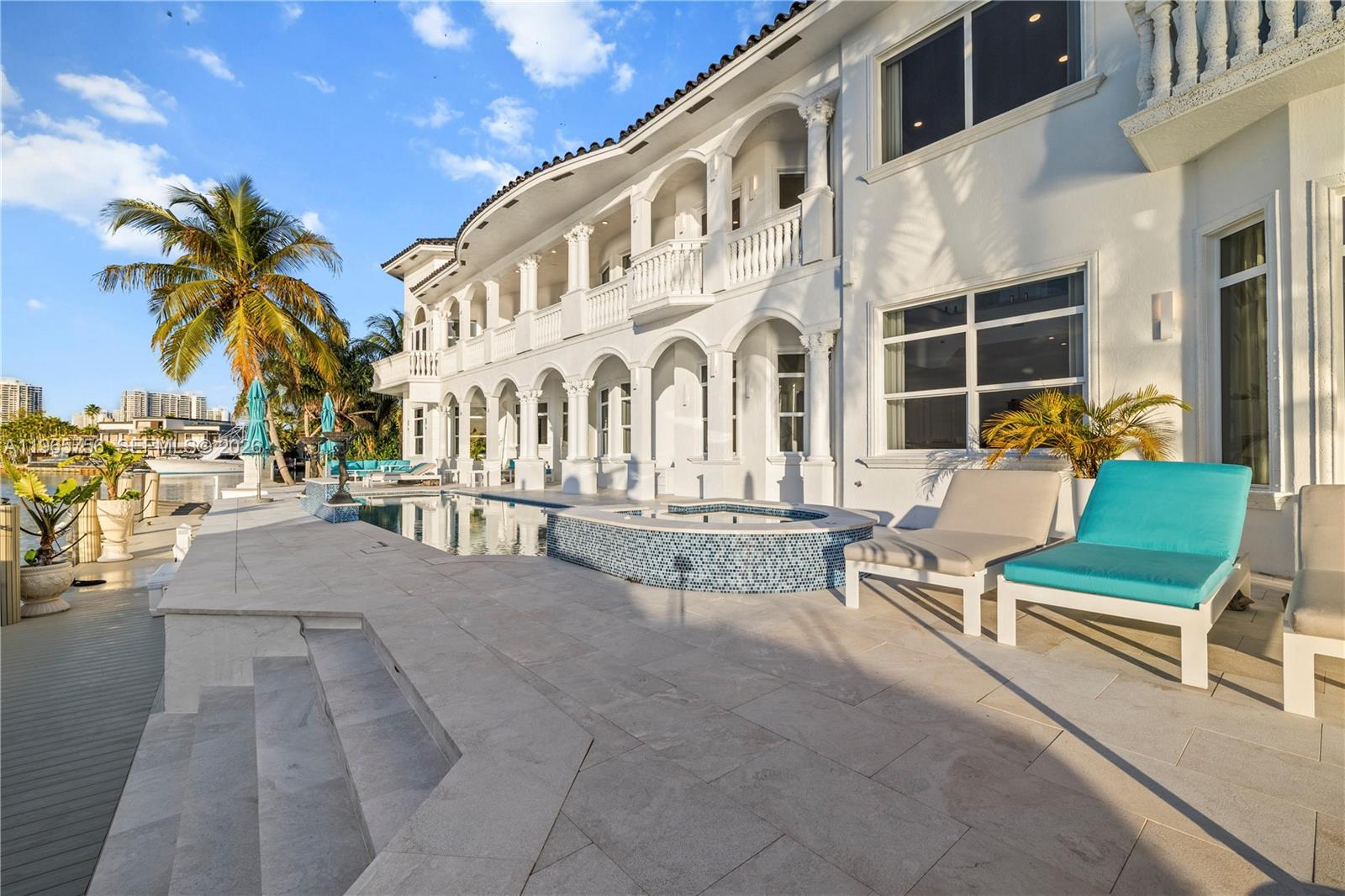 EASTERN SHORES - Residential