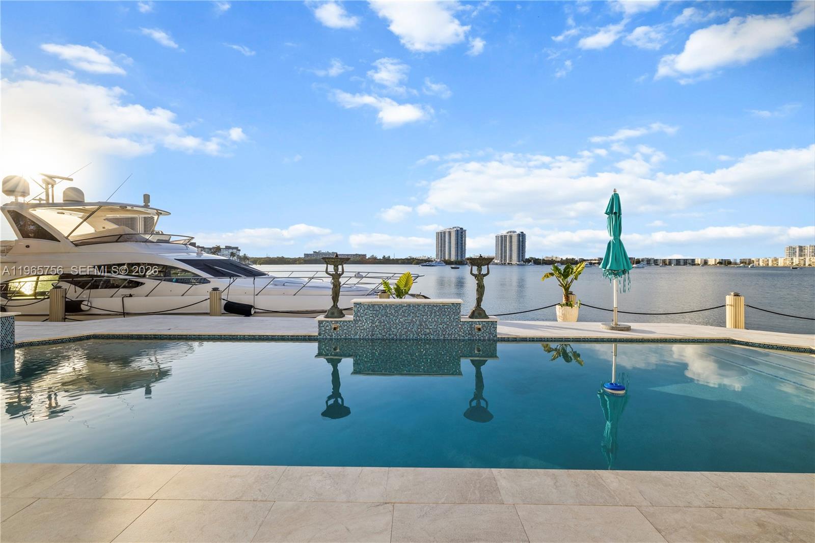 EASTERN SHORES - Residential