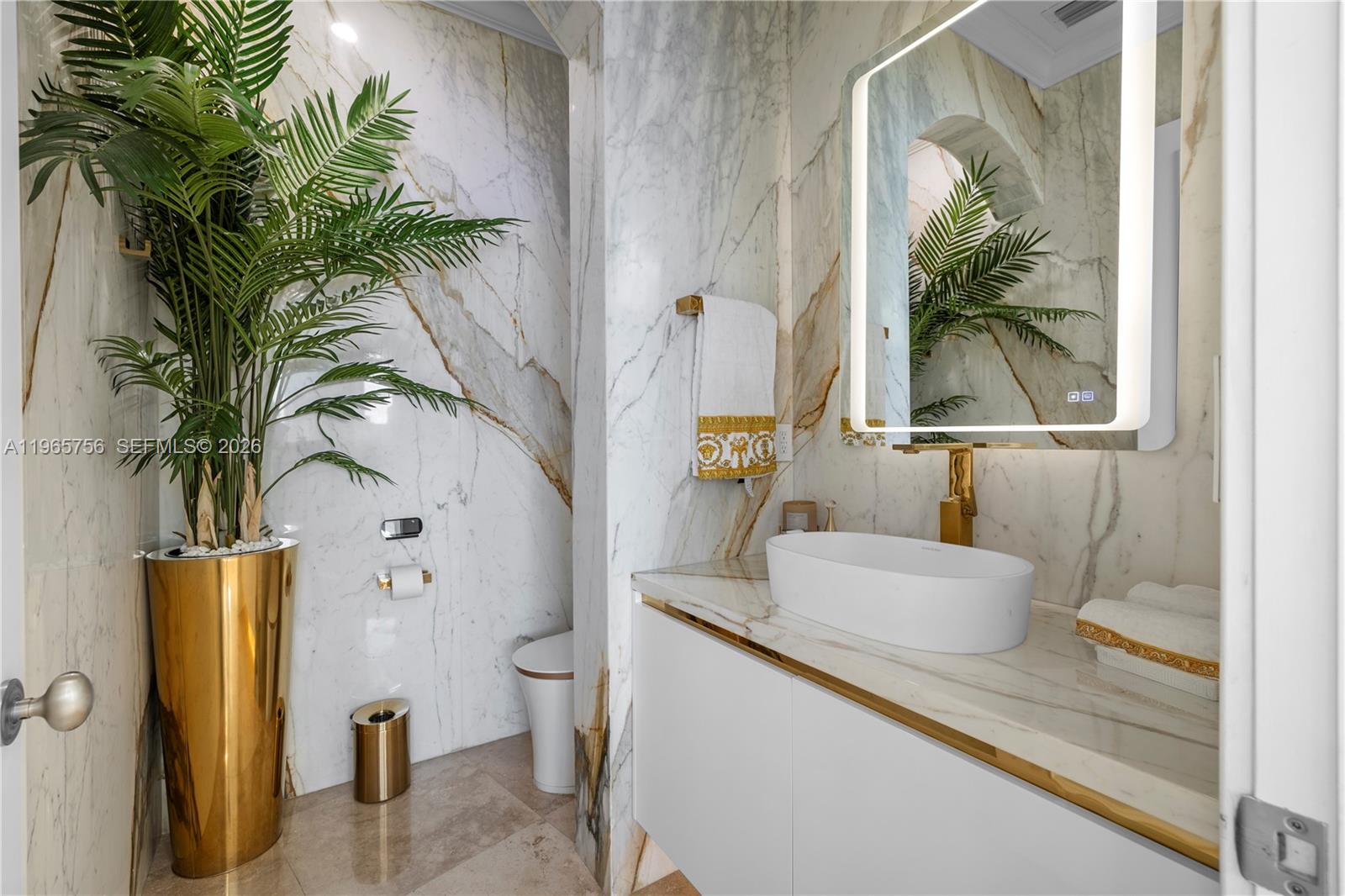 EASTERN SHORES - Residential