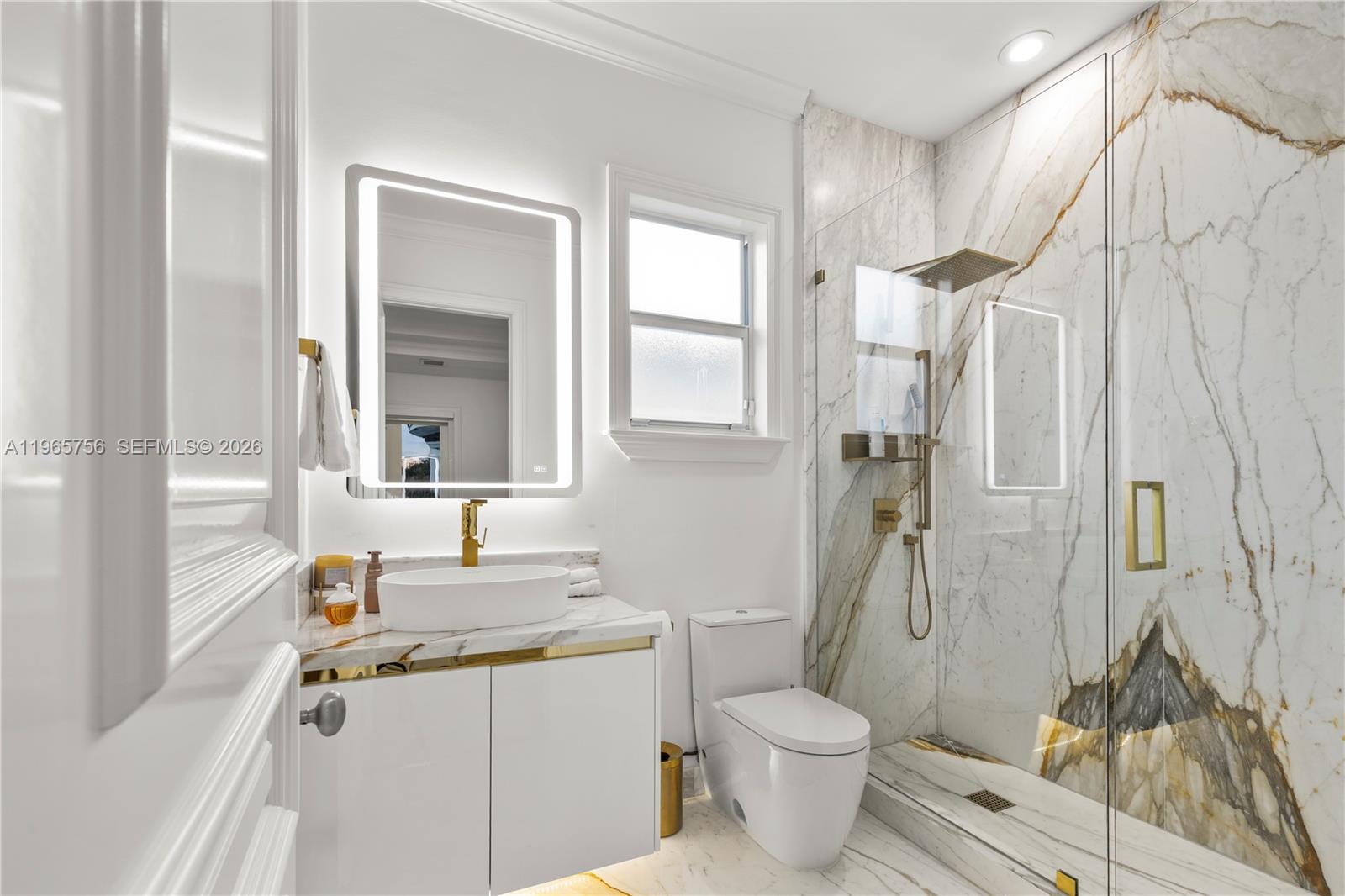 EASTERN SHORES - Residential