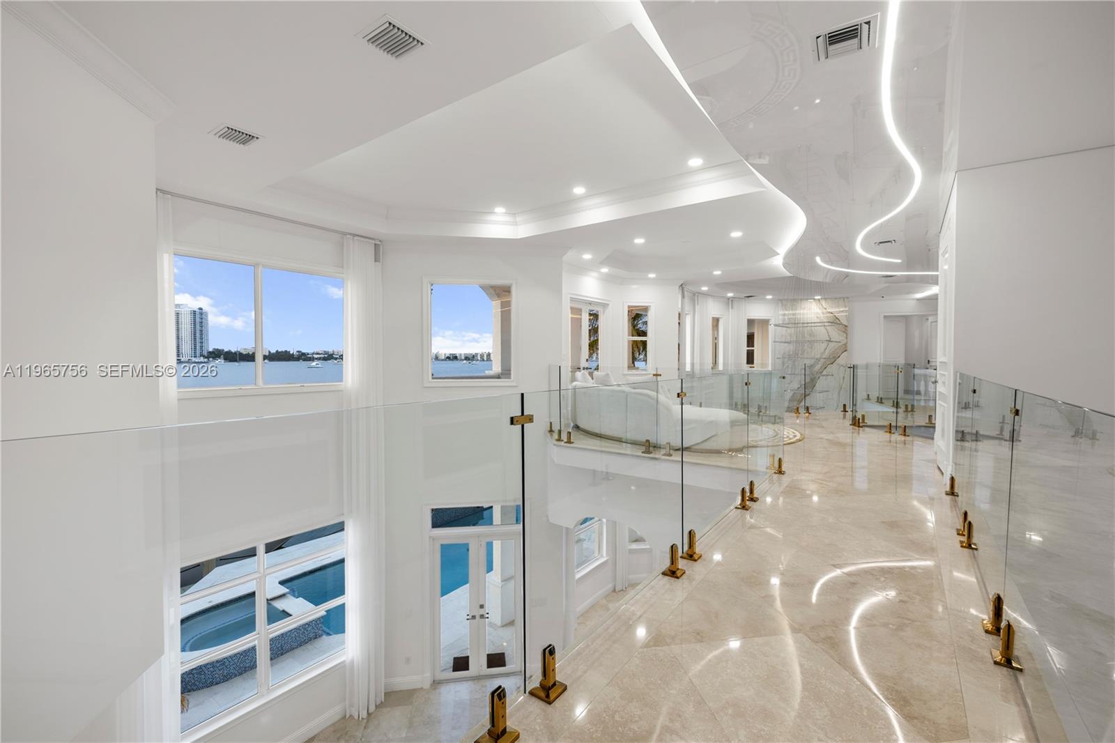 EASTERN SHORES - Residential