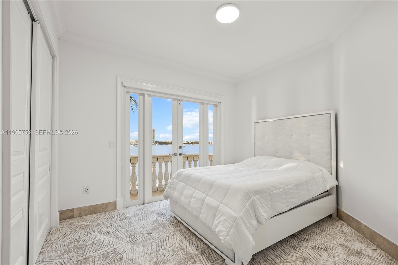 EASTERN SHORES - Residential