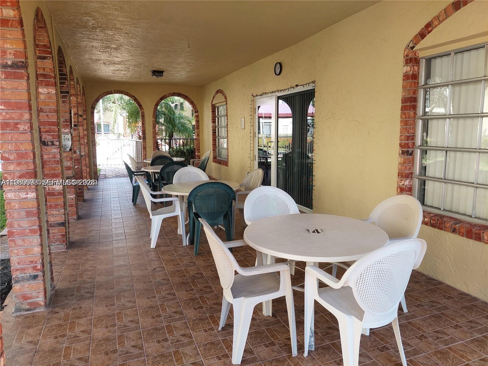 BARCELONA CONDO NORTH BLD - Residential Lease