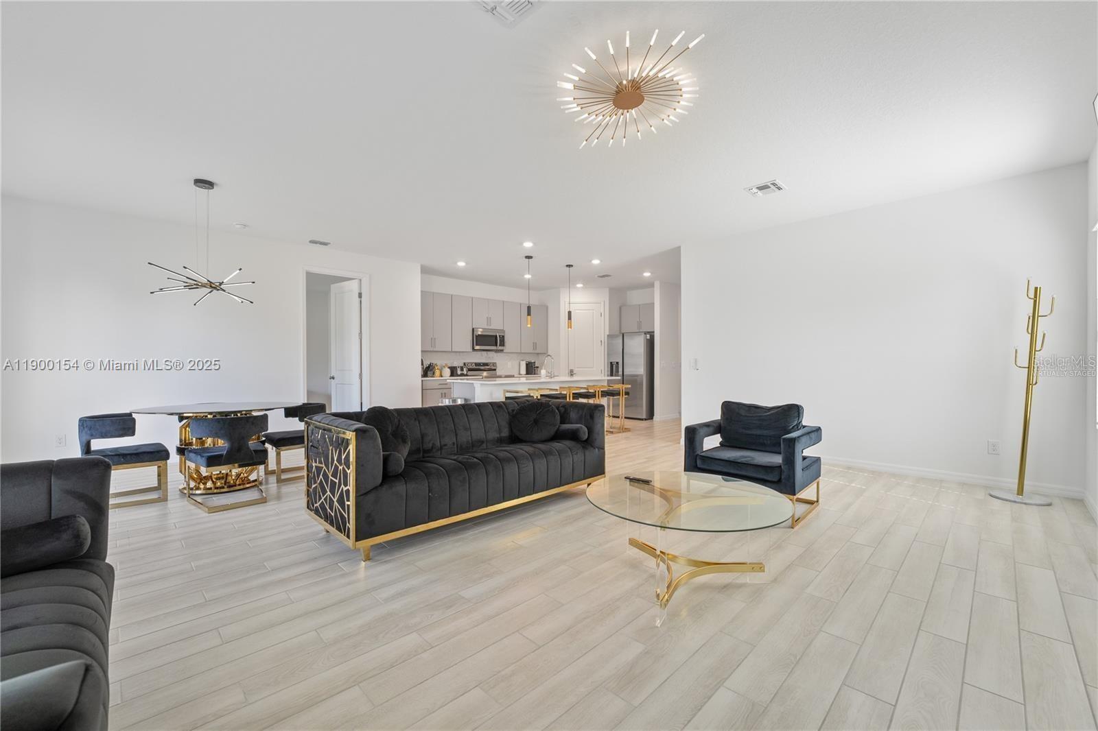 GLEN AT WEST HAVEN - Residential