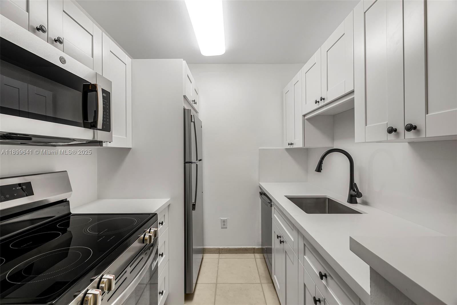 SPANISH TRACE CONDO - Residential