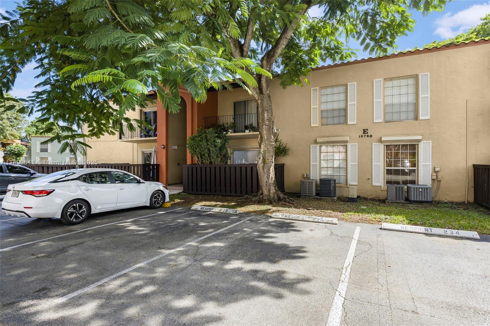 SPANISH TRACE CONDO - Residential