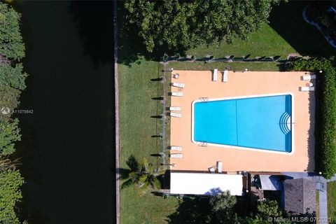 A home in Oakland Park