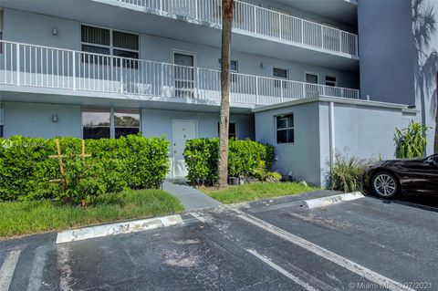 A home in Oakland Park