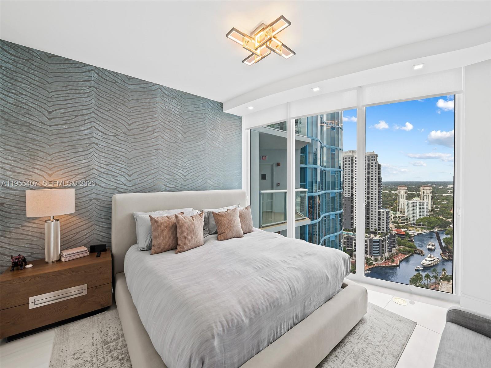 LAS OLAS RIVER HOUSE COND - Residential