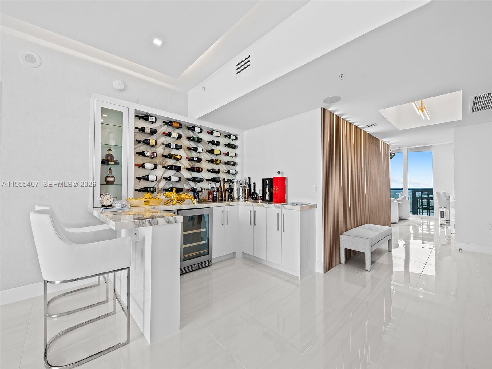 LAS OLAS RIVER HOUSE COND - Residential