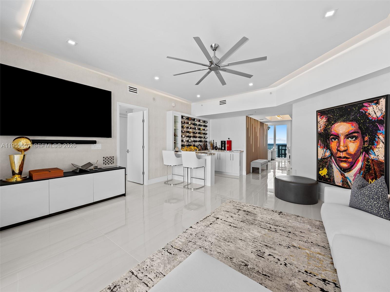 LAS OLAS RIVER HOUSE COND - Residential