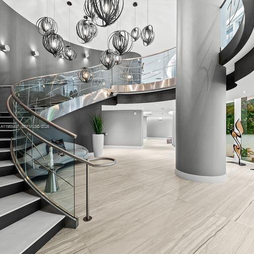 LAS OLAS RIVER HOUSE COND - Residential