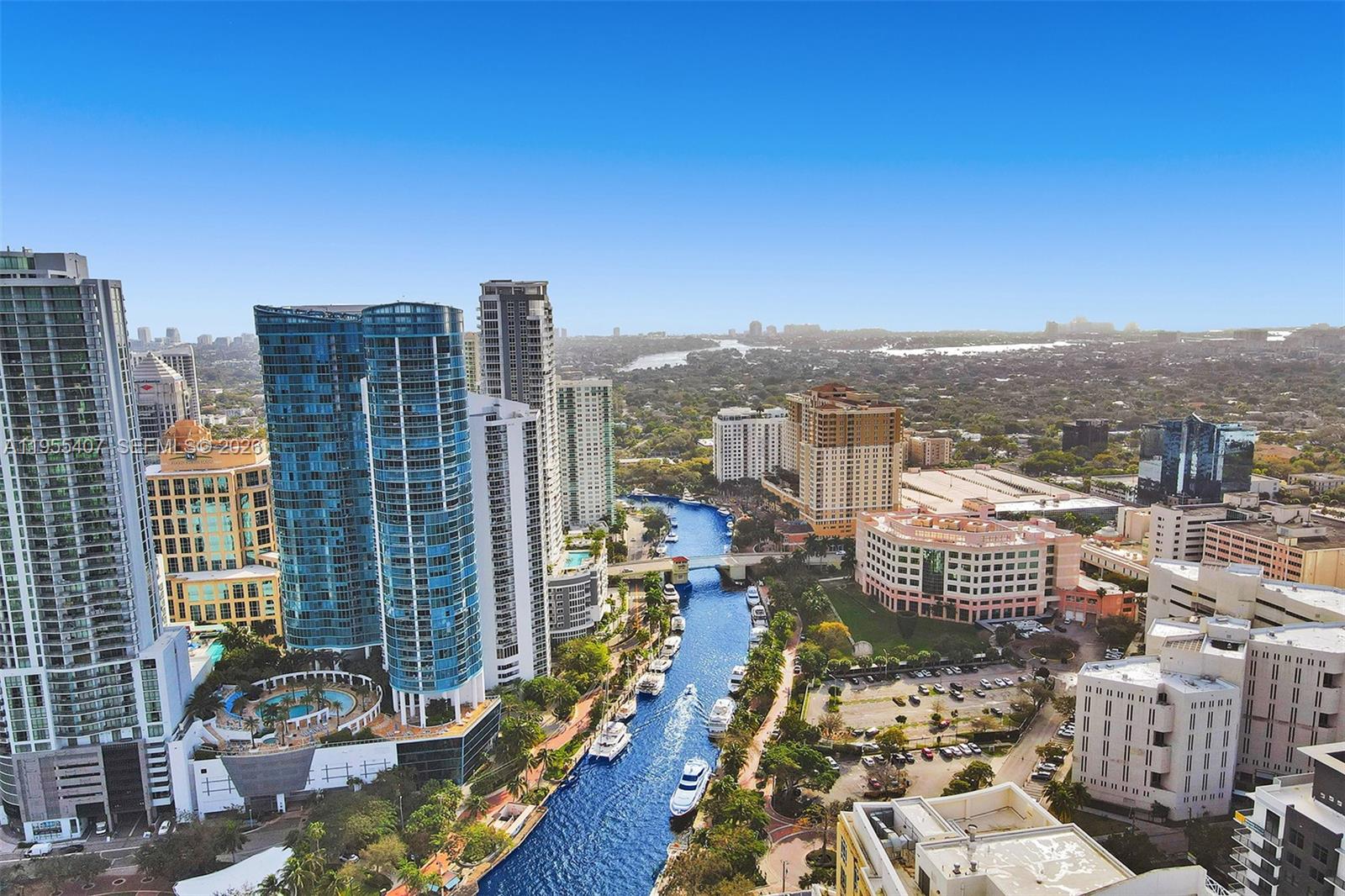 LAS OLAS RIVER HOUSE COND - Residential