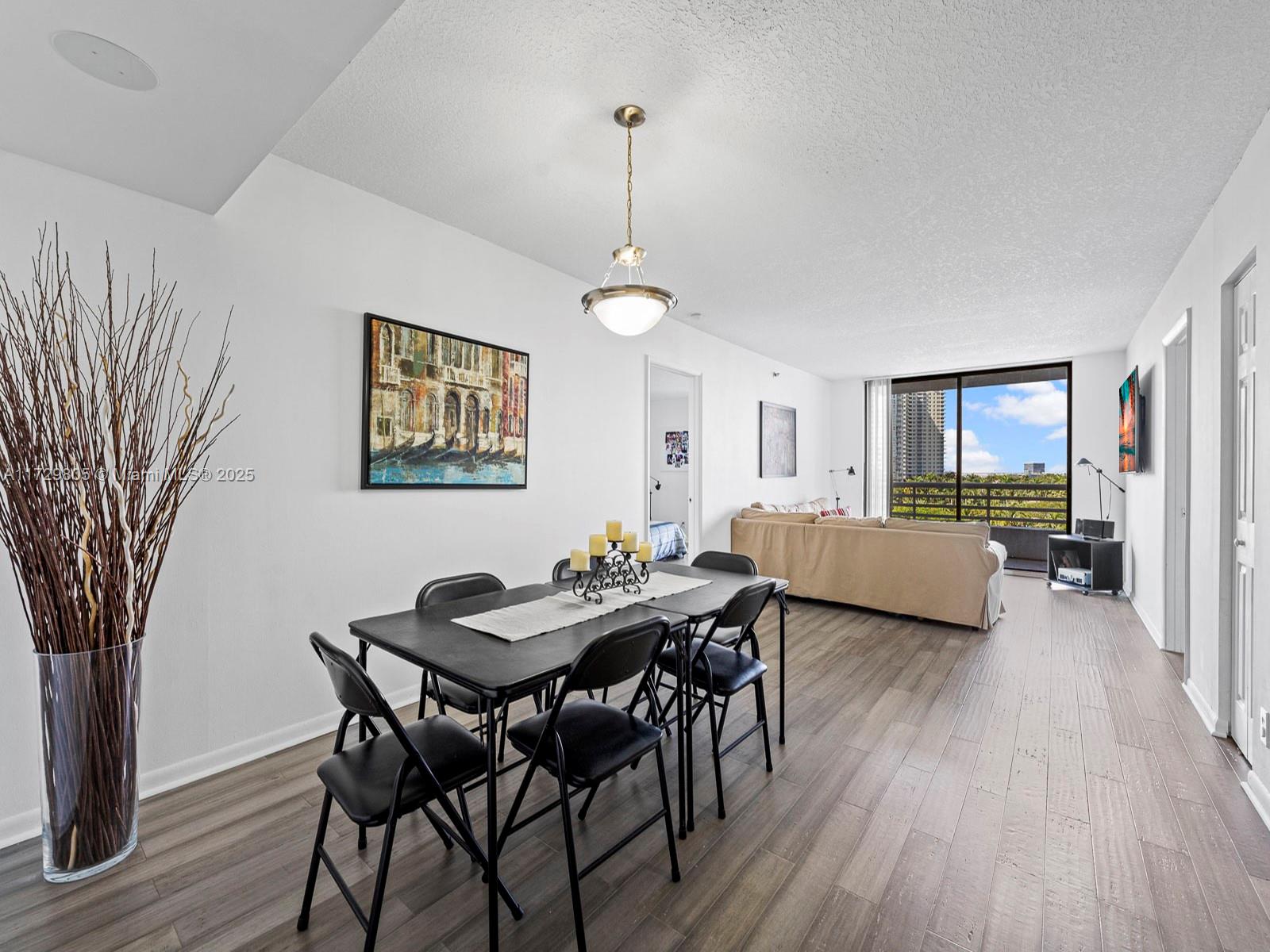 PARC CENTRAL AVENTURA EAS - Residential