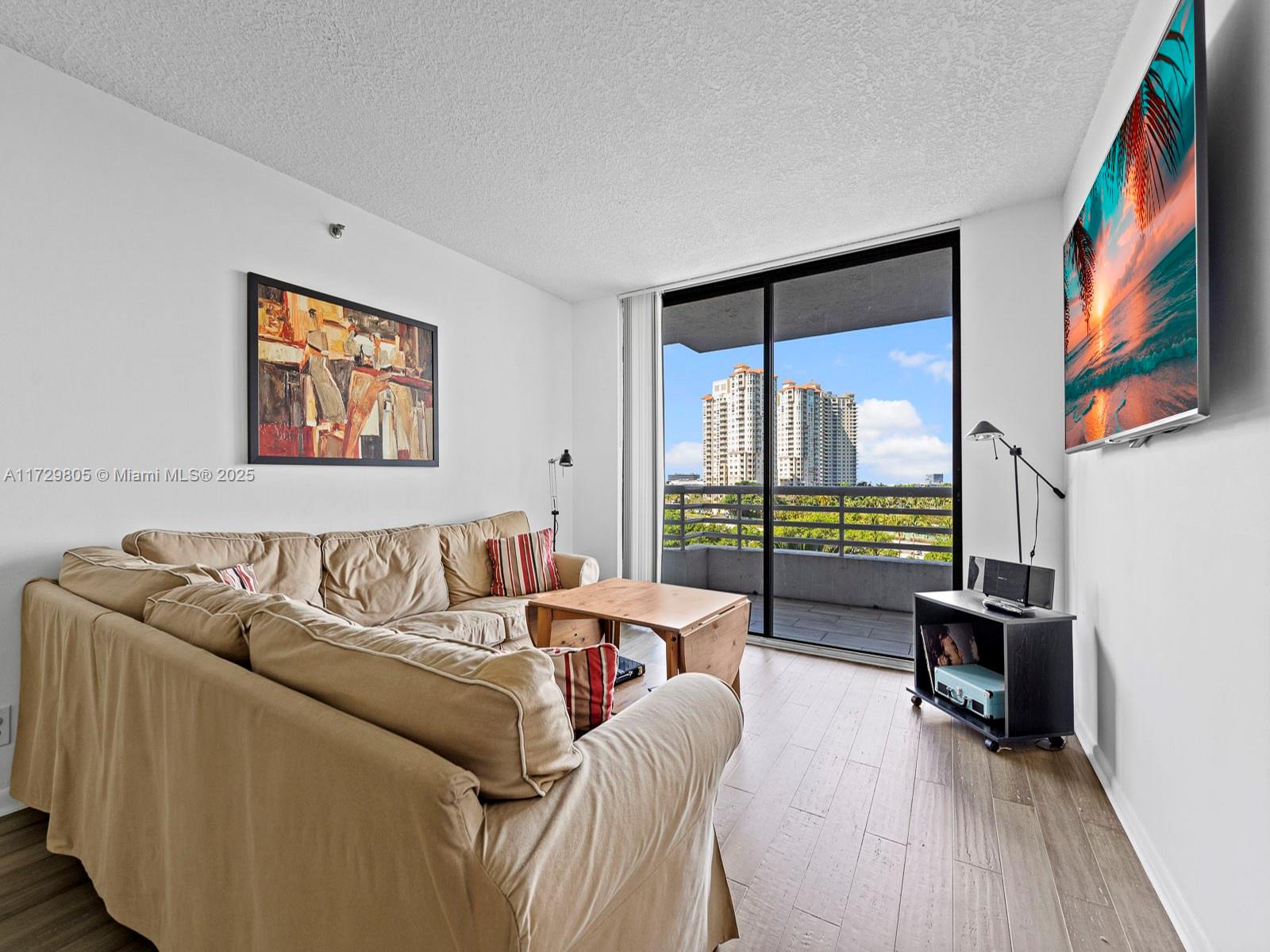 PARC CENTRAL AVENTURA EAS - Residential