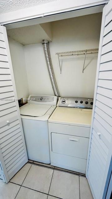 LAKESHORE AT UNIVERSITY P - Residential