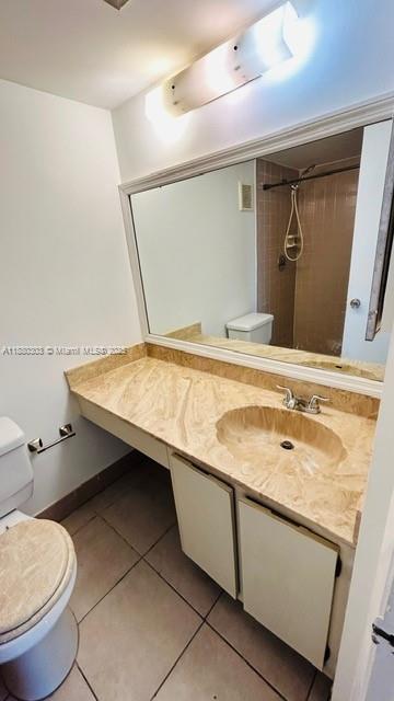 LAKESHORE AT UNIVERSITY P - Residential