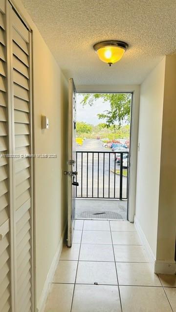 LAKESHORE AT UNIVERSITY P - Residential