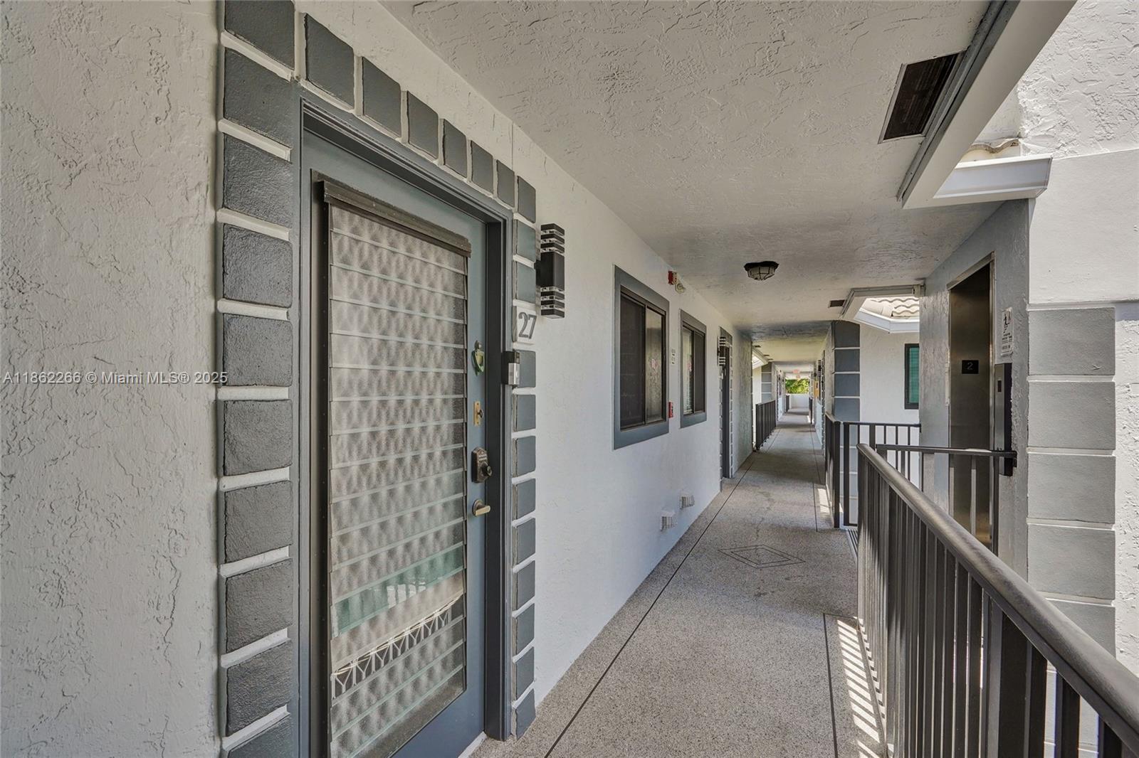 15011 Ashland Cir 27