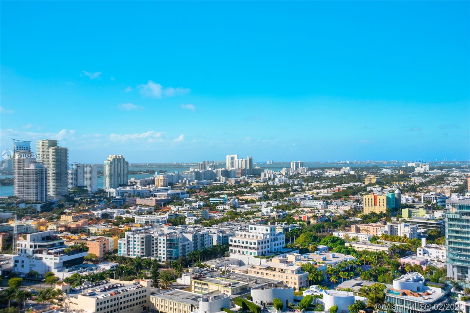 CONTINUUM ON SOUTH BEACH - Residential