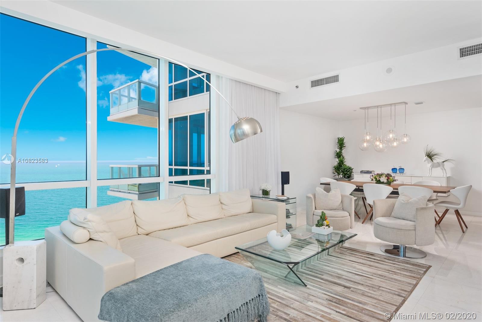 CONTINUUM ON SOUTH BEACH - Residential