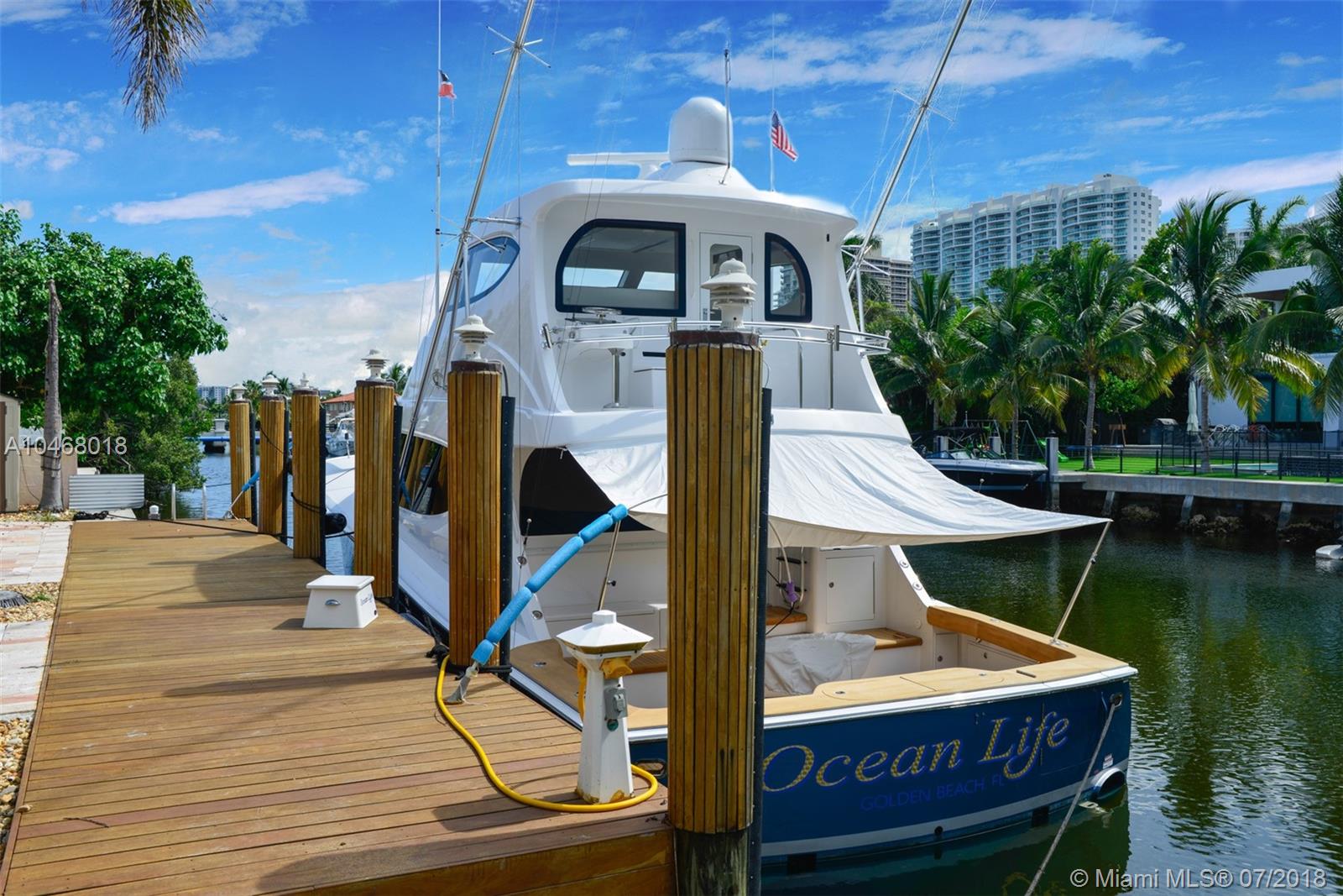 GOLDEN BEACH SEC E - Residential