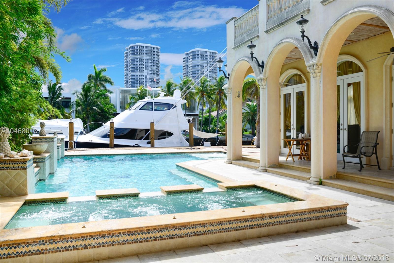 GOLDEN BEACH SEC E - Residential