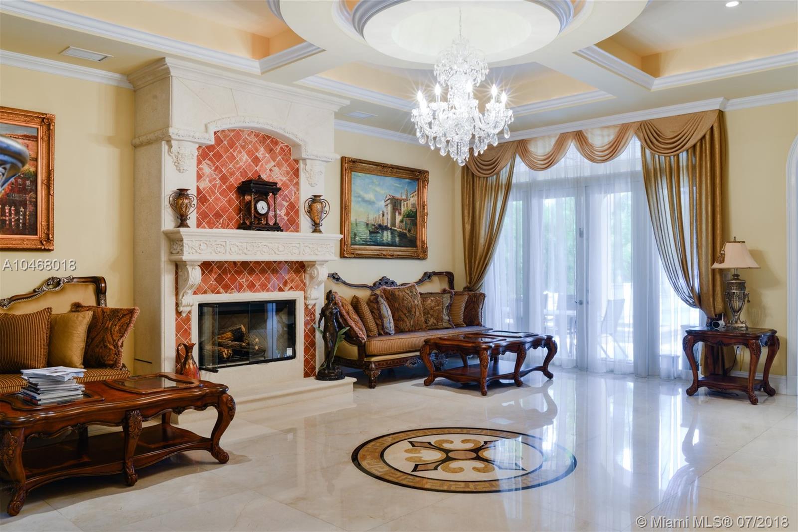 GOLDEN BEACH SEC E - Residential