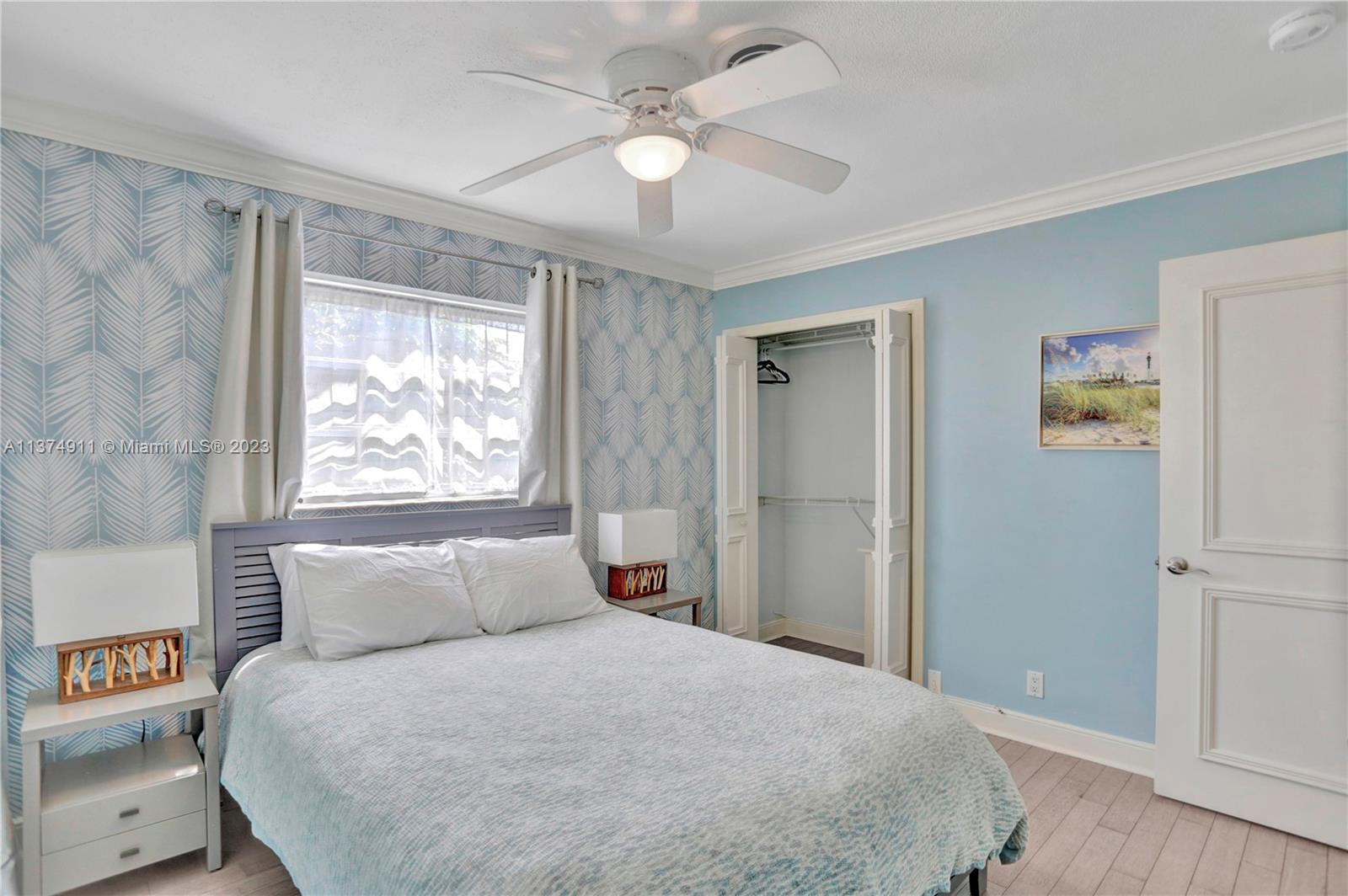 VENETIAN ISLES 3RD SEC - Residential