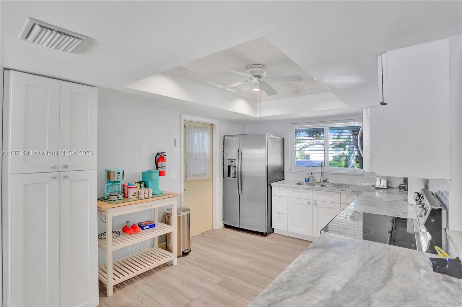 VENETIAN ISLES 3RD SEC - Residential