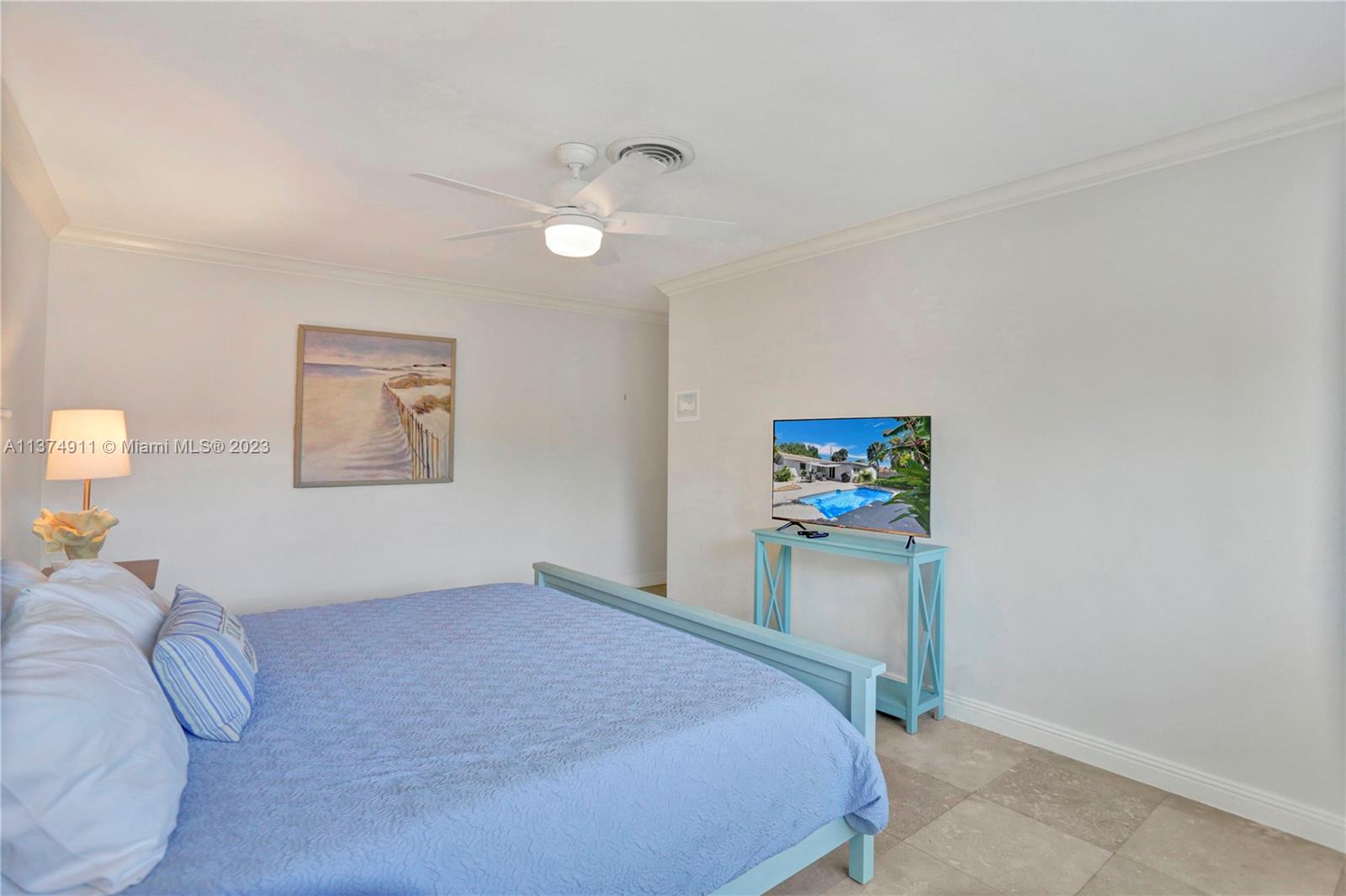 VENETIAN ISLES 3RD SEC - Residential