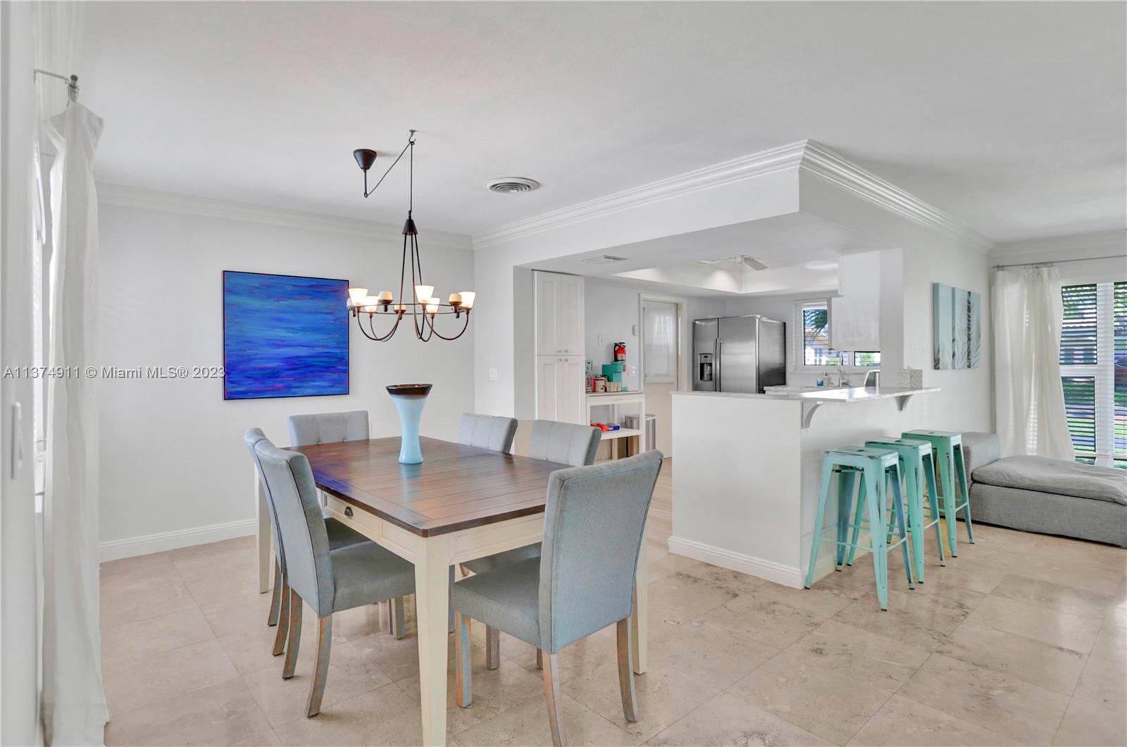 VENETIAN ISLES 3RD SEC - Residential