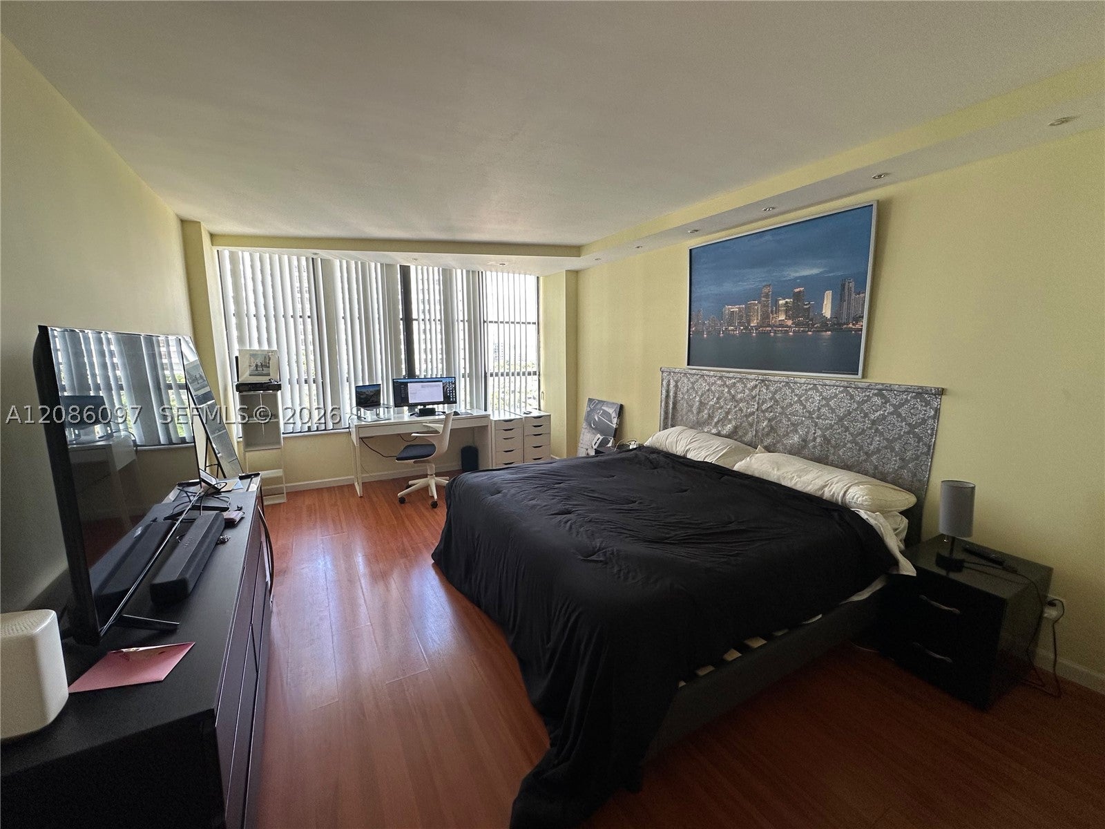 600 Three Islands Blvd 614