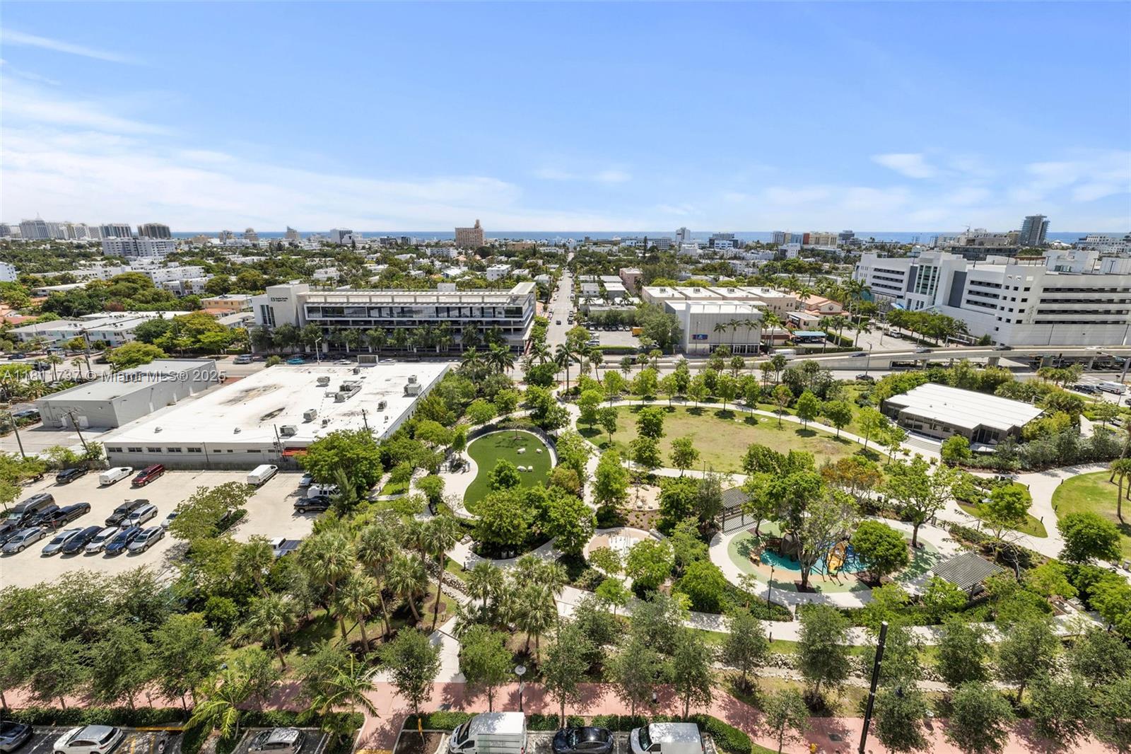 THE FLORIDIAN CONDO - Residential Lease