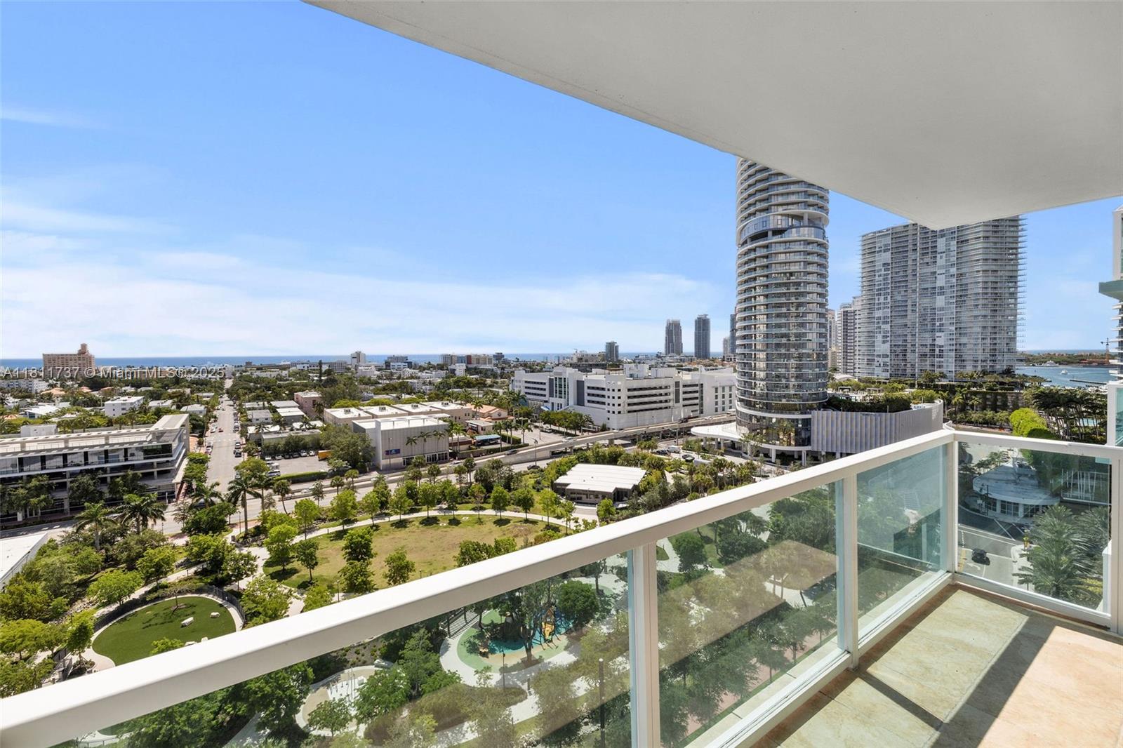 THE FLORIDIAN CONDO - Residential Lease