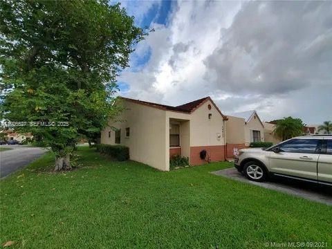 14927 SW 89th St 14927 Miami FL 33196