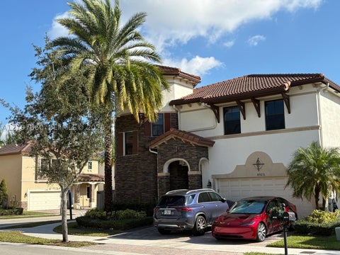 Photo of 8925 NW 99th Ct, Doral, FL 33178 (MLS # A12107860)