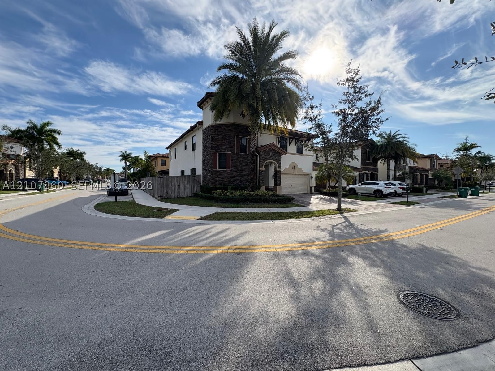 8925 NW 99th Ct