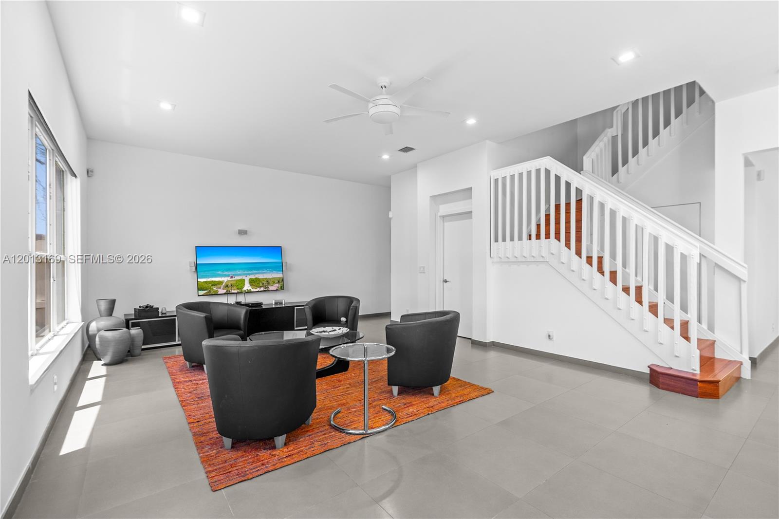 MAPLE RIDGE - Residential