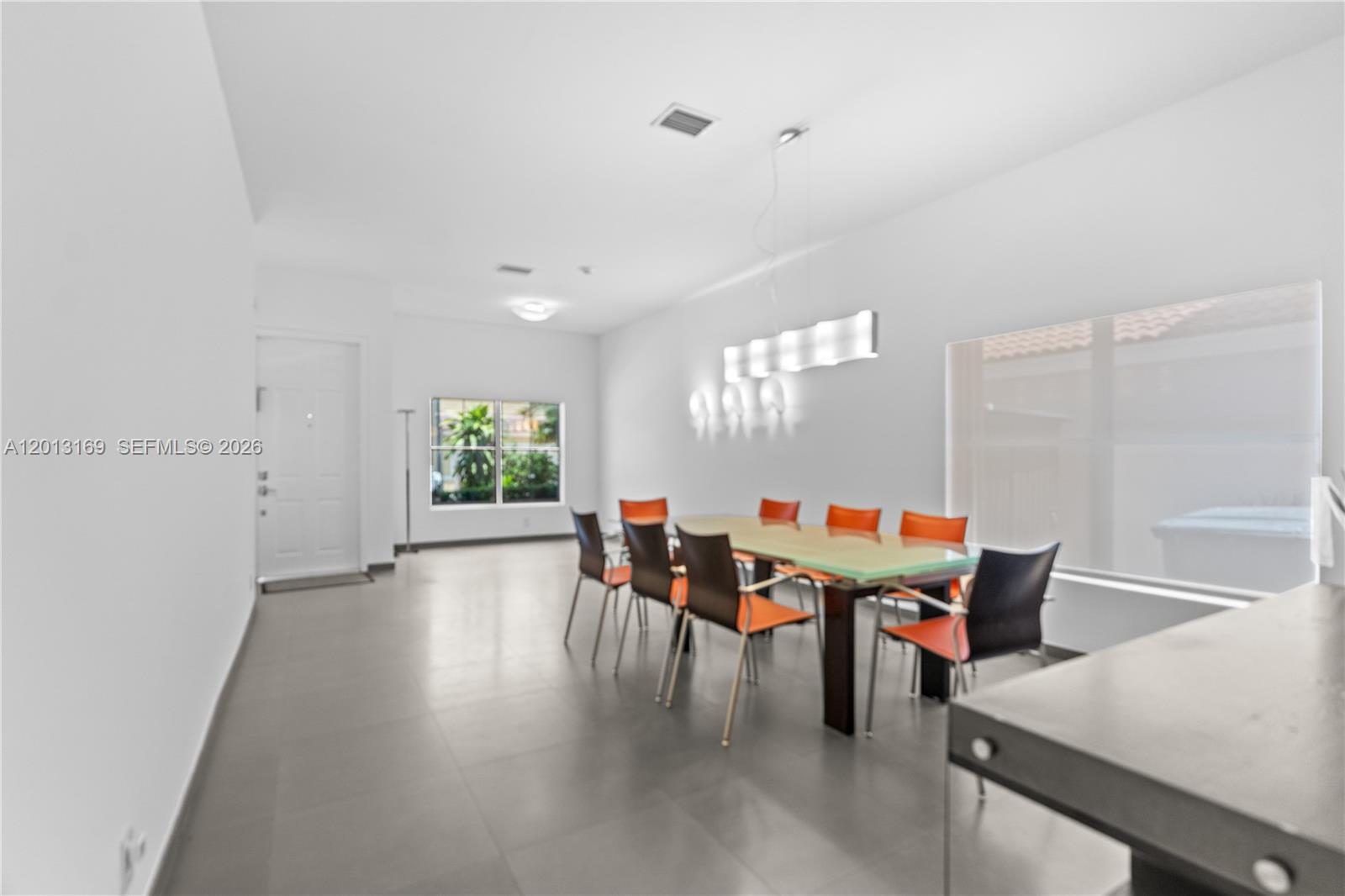 MAPLE RIDGE - Residential