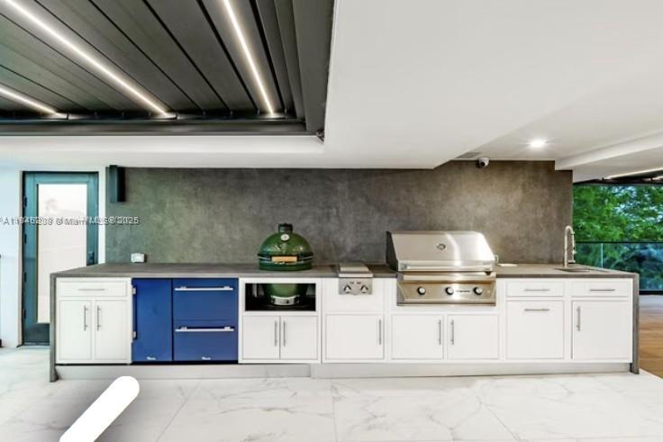 AMD PL OF BELMAR - Residential Lease