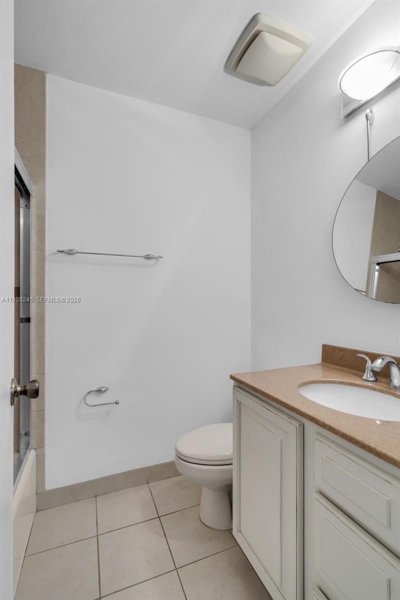 GABLES SOUTH CONDO - Residential