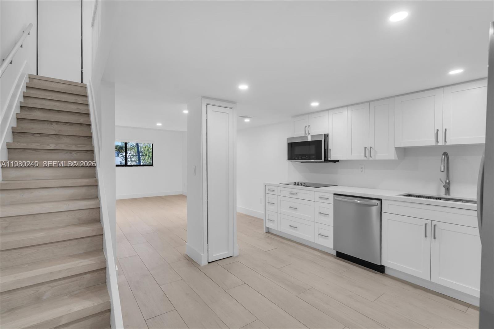 GABLES SOUTH CONDO - Residential