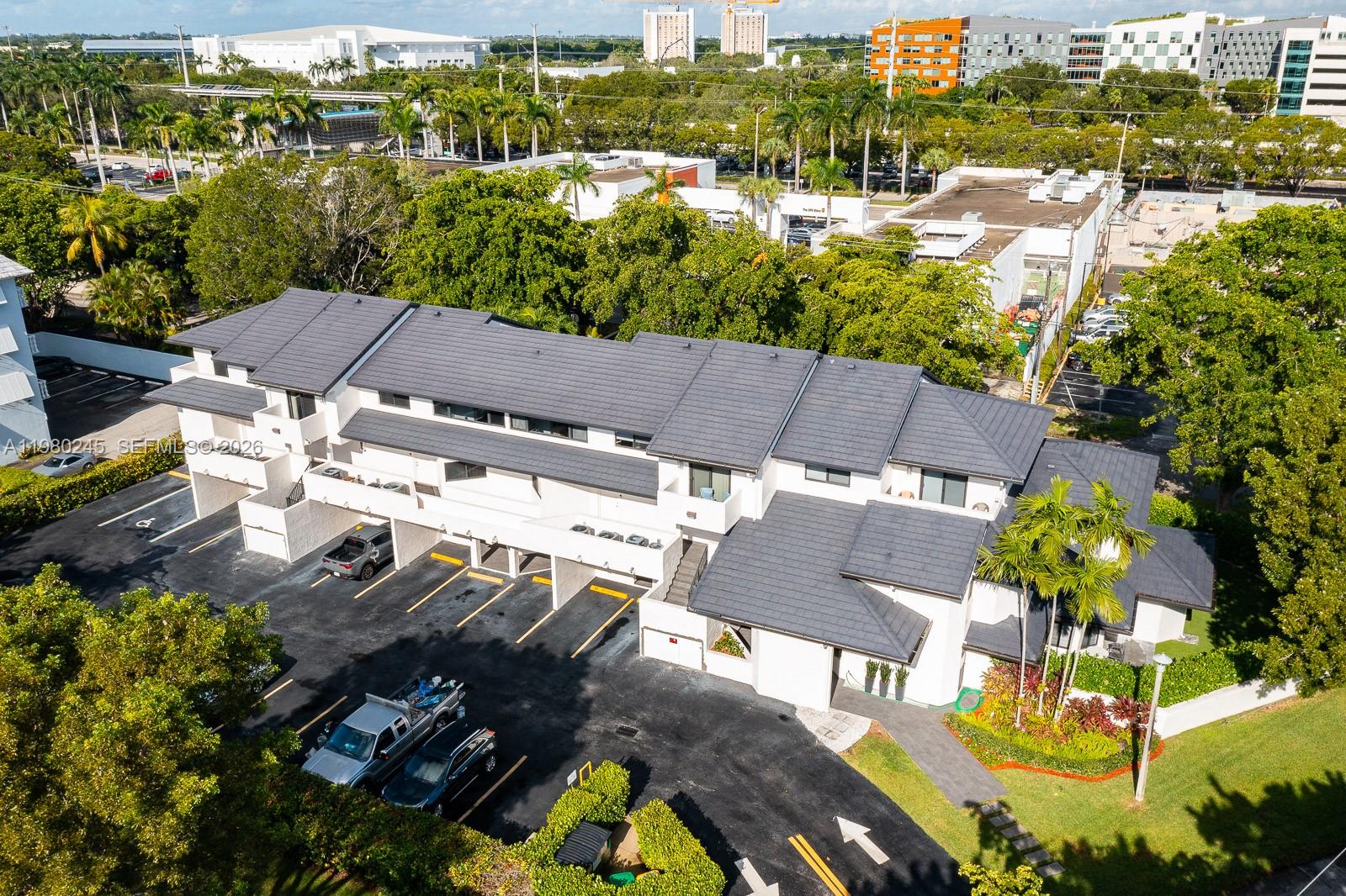 GABLES SOUTH CONDO - Residential